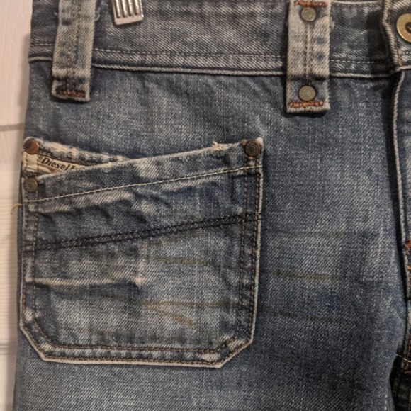 Jeans - Picture 2 of 6